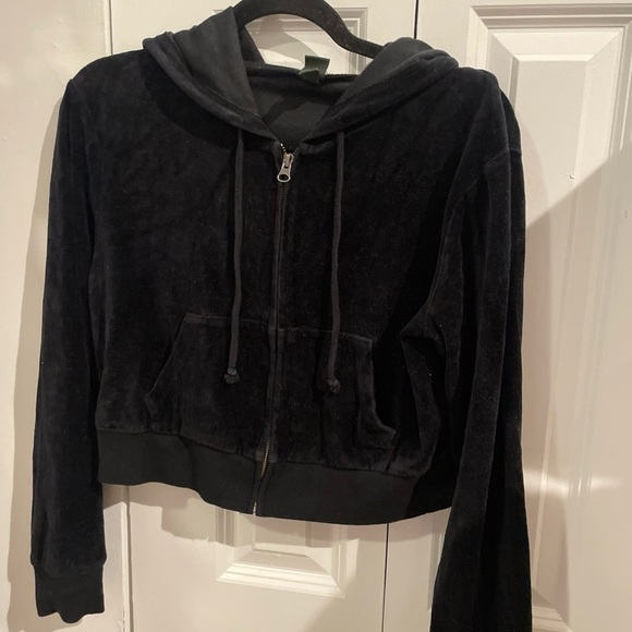 wild fable Tops - Wild Fable Black Velour Zip-Up Hoodie